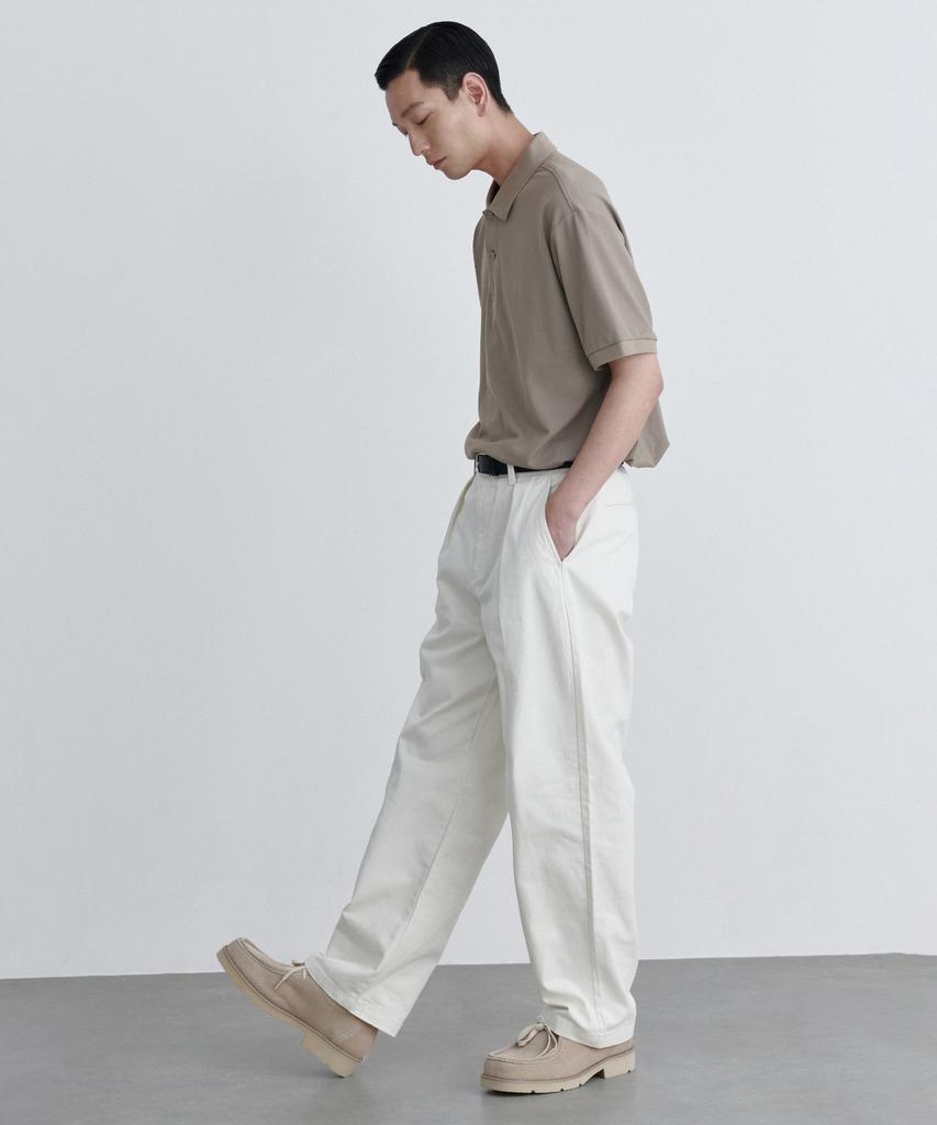 MUSINSA STANDARD Reverse One-Tuck Regular Fit Chino Pants [Cream]