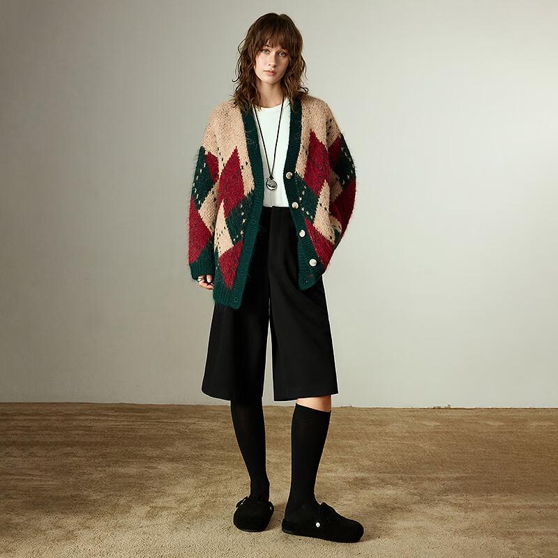 Chuyu Women's Pleated Wide-Leg Wool Blend Cropped Pants