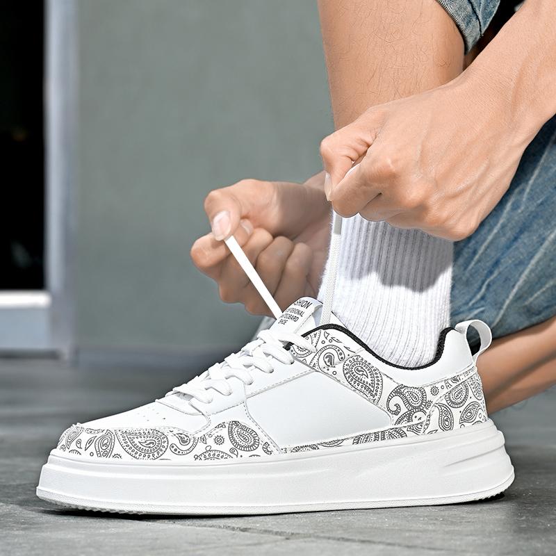 Men’s Casual Skateboarding Shoes Running Shoes Jogging Sneakers Lightweight Students Basketball Shoes Plus Size