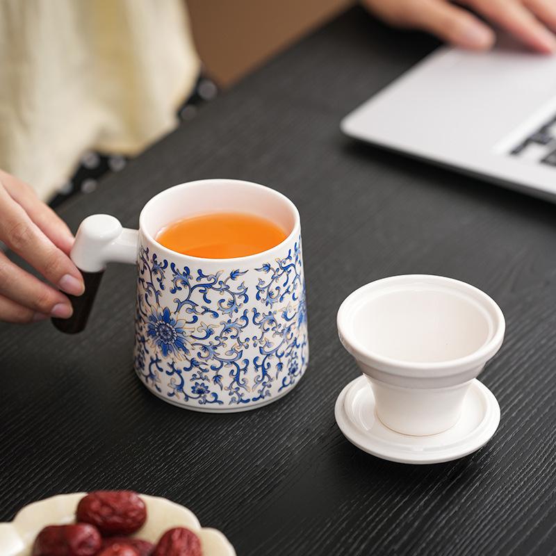 Light luxury company gifts suet jade twisted lotus ceramic mug with lid office teacup gift