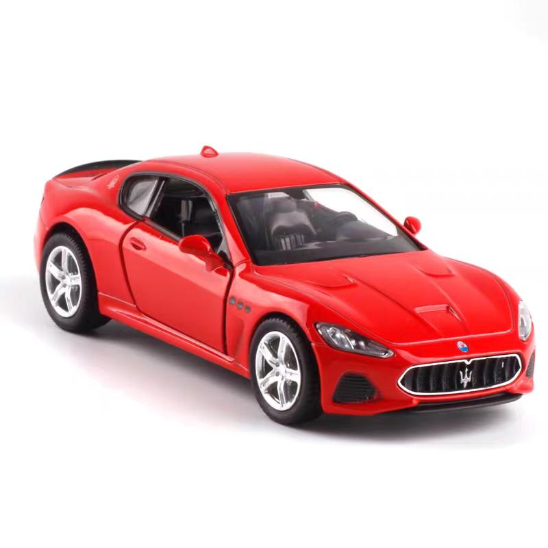 Maserati GranTurismo MC Coupe Simulation Diecast & Toy Vehicle Pull Back & Doors Open RMZ City 1:36 Alloy Car Model Gifts For Children