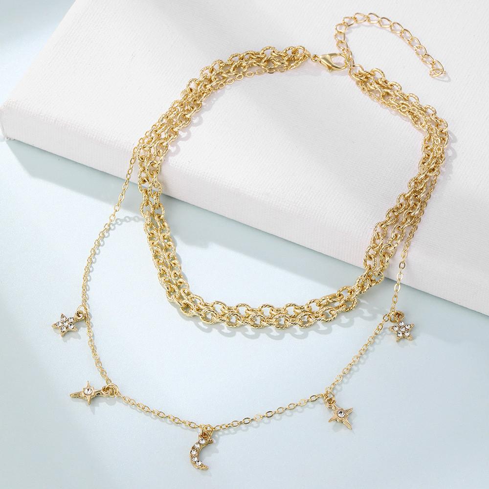 Elegant Alloy Chain Necklace With Eye-catching Moon And Star Pendant For Trendy Looks