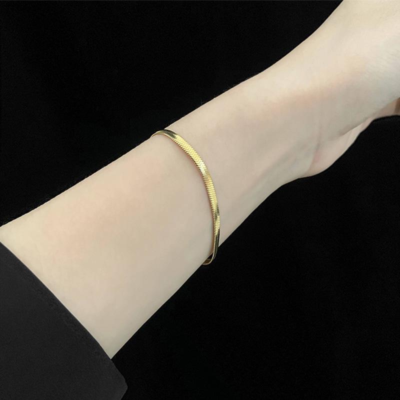 Stylish 18k Gold-Tone Titanium Steel Flat Snake Chain Bracelet for Women - Trendy Niche Design
