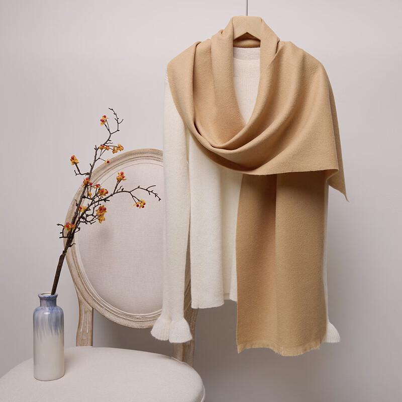 UOSU Unisex Wool Scarf with Tassels