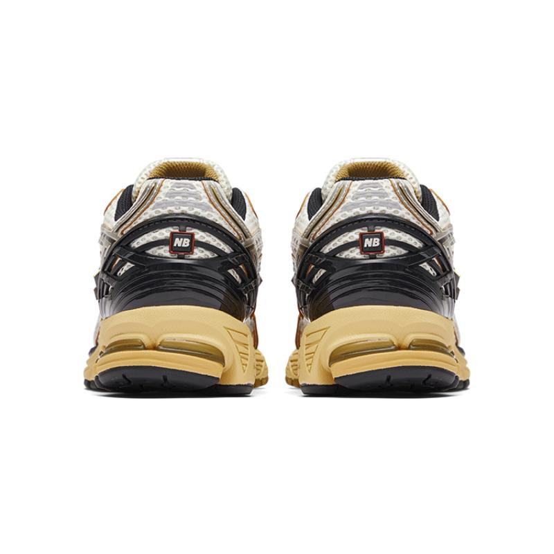 New Balance 1906R 'Vintage Silver' Sneakers M1906RAV