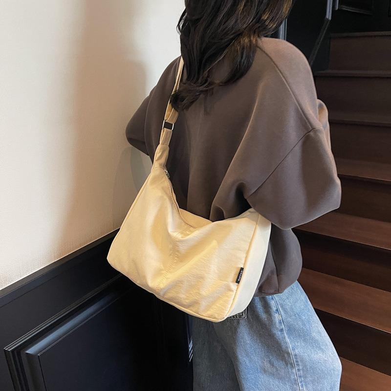 Bag Women's Large-capacity New Lightweight and Versatile Shoulder Messenger Bag Cloth Bag Class Commuter Tote Bag