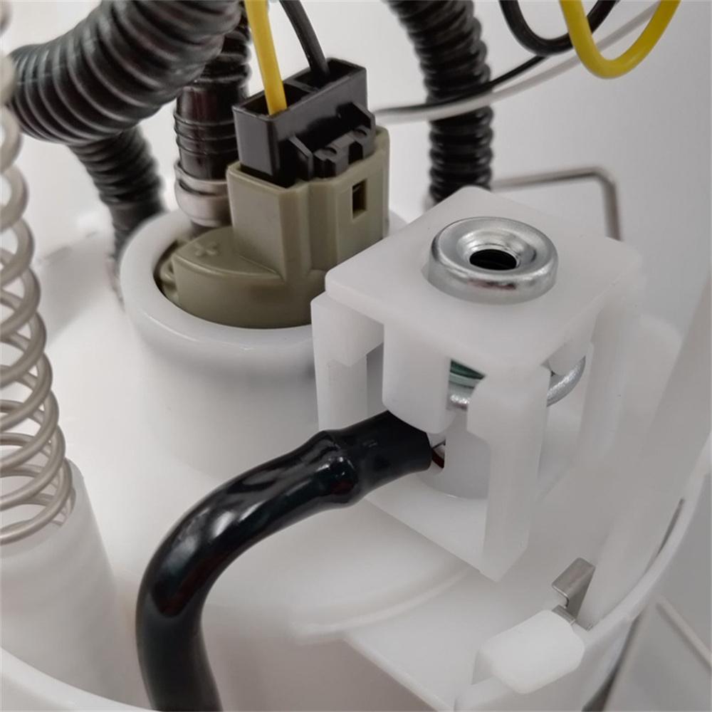 Fuel Pump Assembly For Mazda 6 2003 2004 2.3L AM17-13-ZE0 L387-13-35ZD LFY713ZE0