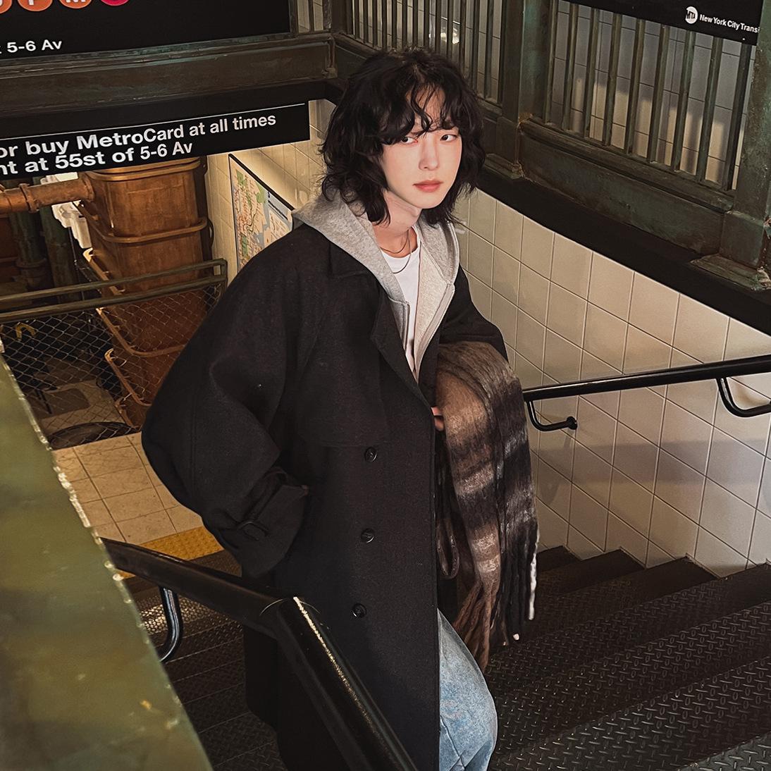 

BJ Men s Medium-Long Woolen Coat - Loose Lapel Korean Style Warm Commuting Trench L темно-сірий