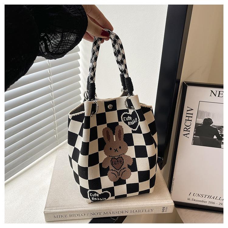 

Japan and South Korea s new knitted hand bag, portable to work, large-capacity handbag for going out, commuter tote small square bag