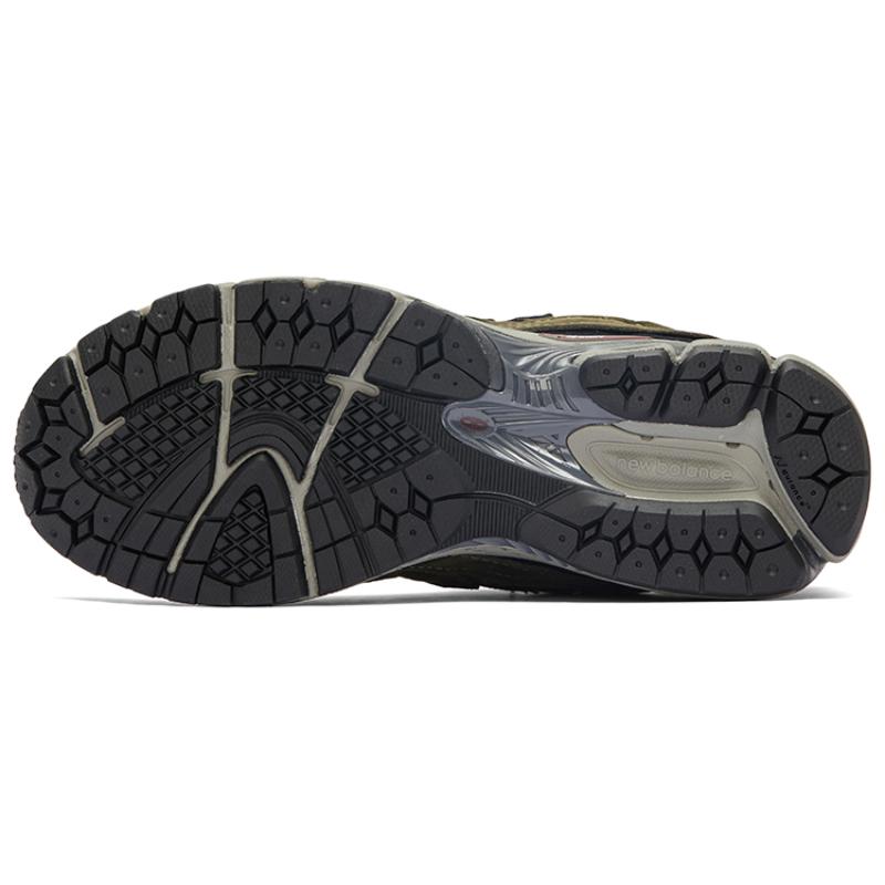 New Balance 2002R Protection Pack Dark Moss Sneakers M2002RDN