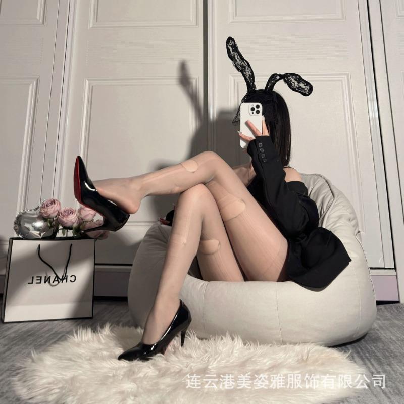 Sexy easy-to-tear stockings, hand-torn socks, pure desire wind disposable black stockings, free of fun, pure desire wind one-piece socks temptation