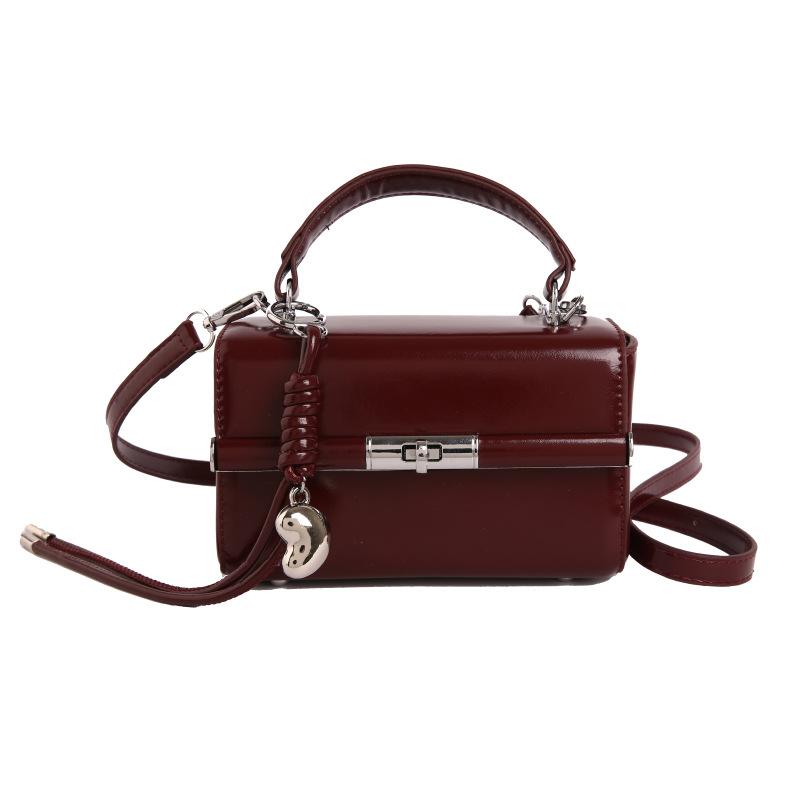 High-quality Texture Exquisite Small Bag Women s Fashionable All-matching Cross-body Oily Skin Retro Square 18x7x11