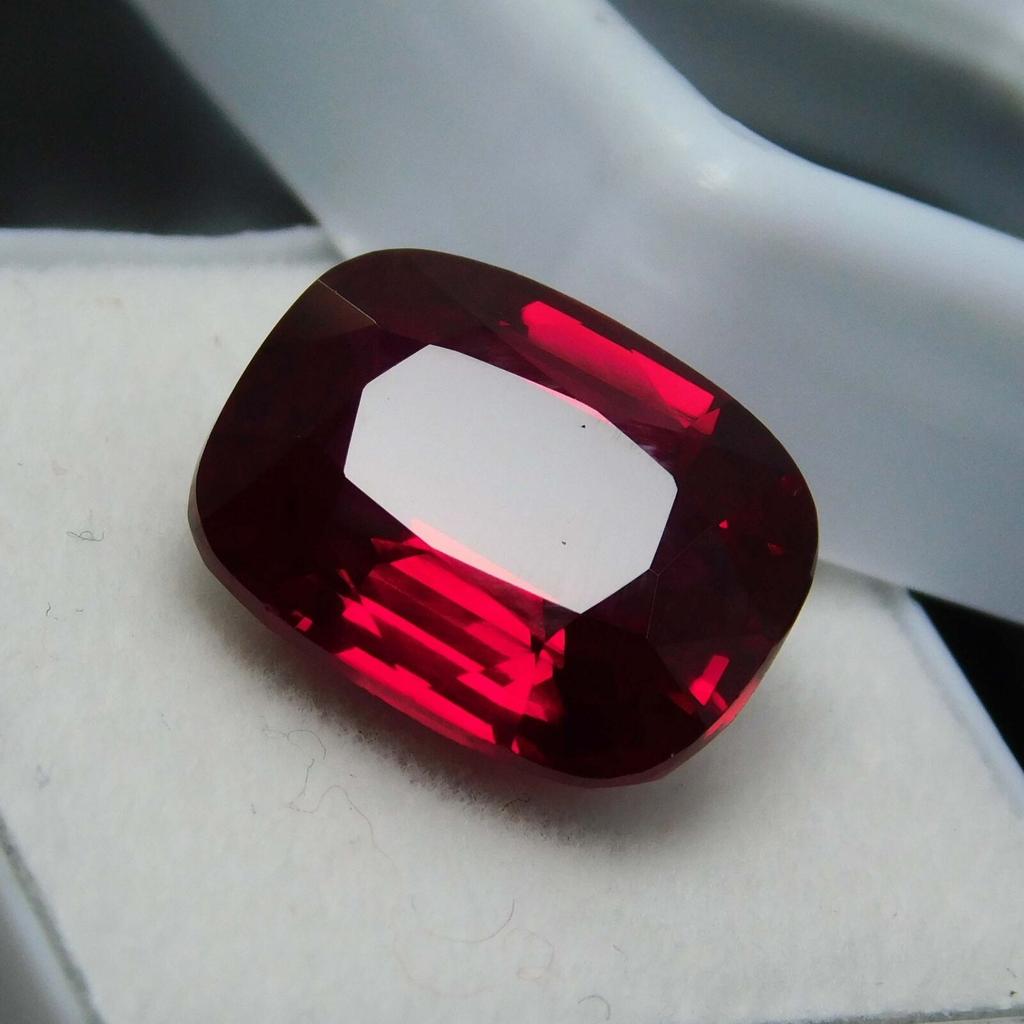 10.65 Carat NATURAL Exclusive Red RUBY CERTIFIED Cushion SHAPE Loose Gemstone.