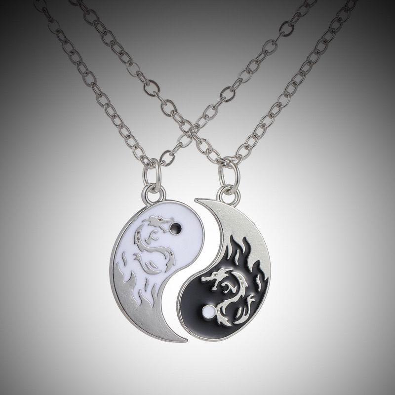 Couple Pendant Necklace Bagua Dragon Totem Splicing Necklace