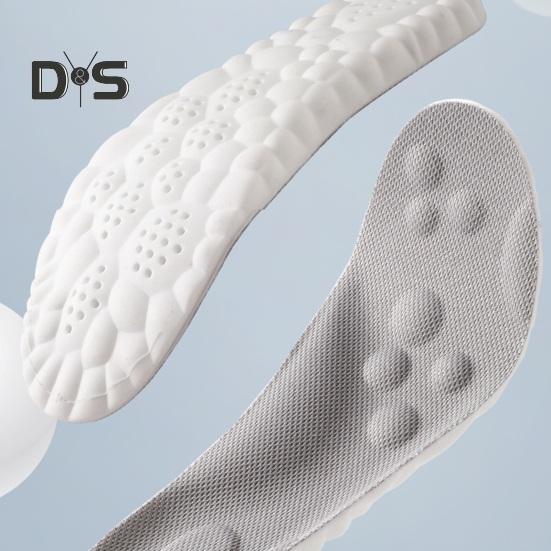 1 pár vložek 4D Cloud Měkká Prodyšná Paměťová pěna Pohlcující otřesy Vložky do sportovních bot Muži Ženy Podpora klenby Ortopedická masáž Podložky na chodidla