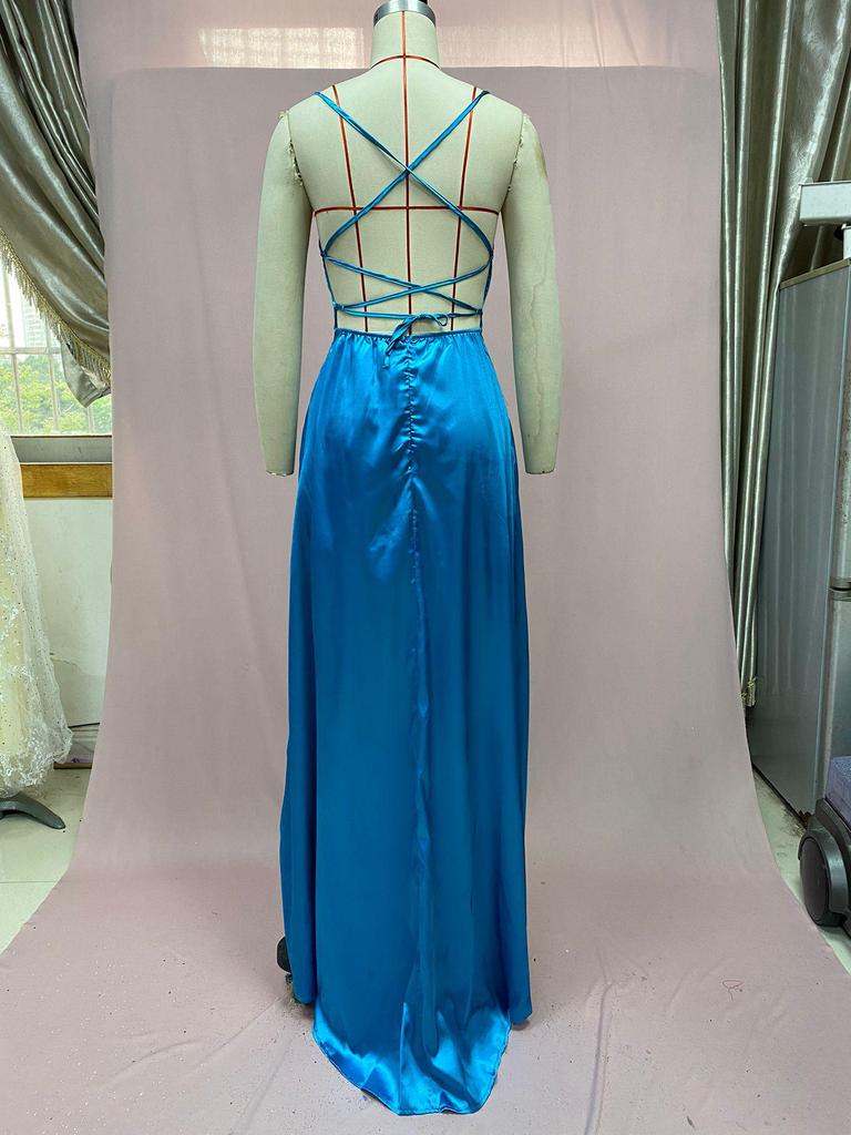 2025 Dlouhé zeštíhlující šaty pro družičky s odhalenými rameny - Jednobarevné evropské a americké večerní módy