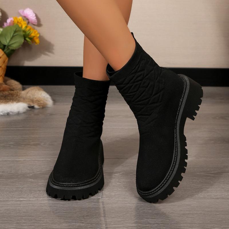 Large size fashion boots women's autumn and winter new elastic fly-woven thick-soled socks boots casual versatile Martin boots