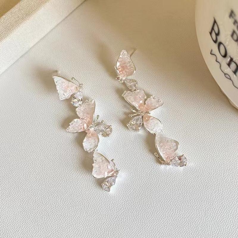 2024 Exquisite Crystal Butterfly Tassel Earrings – Luxury Fashion Studs for Women