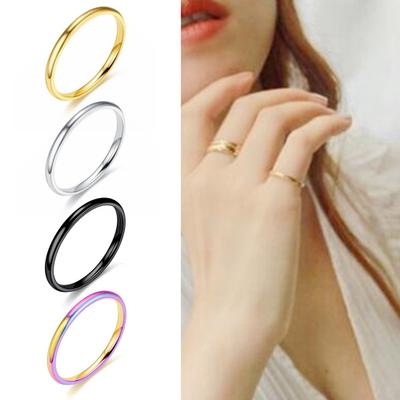 Prsten s elegantním hladkým povrchem Minimalistický jednoduchý styl tenký stohovací prsten
