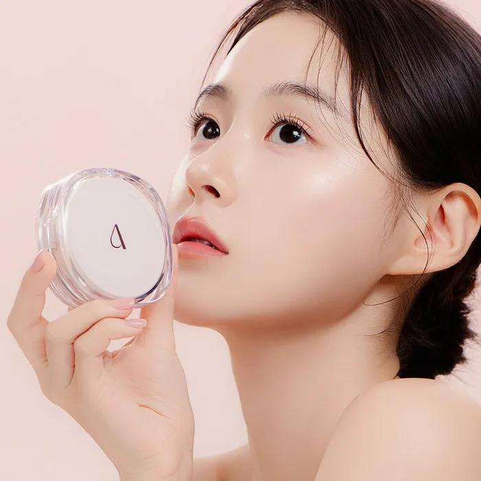 Sheer Breeze Glow Cushion (3 colors) 01 Light