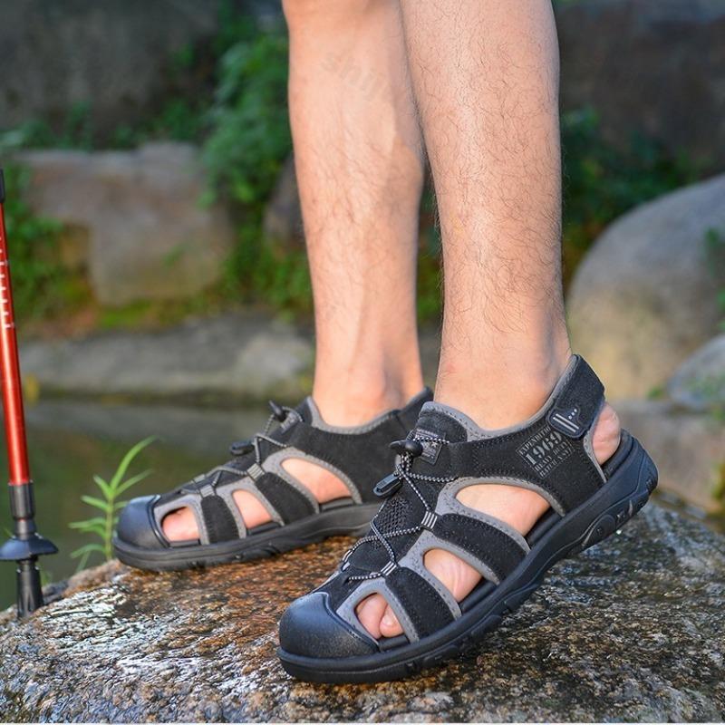 Fashion Men Sandals Large Soft Sole 2025 Summer New Slippers Breathable Beach Shoes Outdoor Casual Shoe Men's Outdoor Sports Sandals