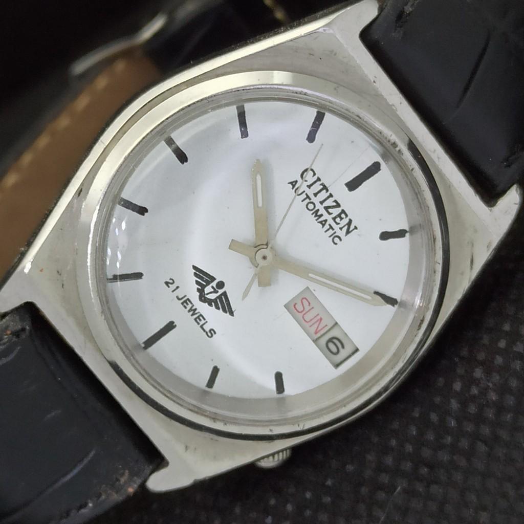 

USED VINTAGE CITIZEN AUTOMATIC 8200 JAPAN MENS D/D WHITE WATCH 550l-a298012-9 SKU550l-a298012