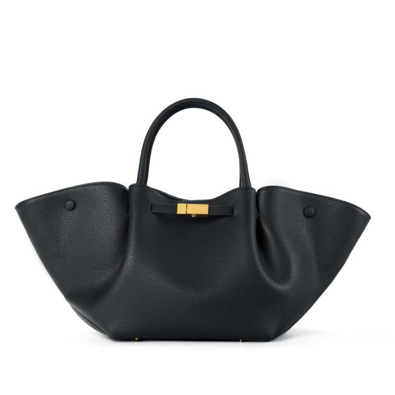 

Черная сумка кроссбоди простая кожаная на плечо первый слой коровьей кожи большая вместимость женская офисный работник нишевая высококлассная сумочка