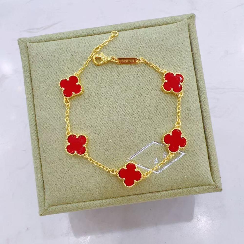 Neues Mini-Fünfblüten-Armband mit vierblättrigem Kleeblatt Schlichtes und modisches Nischenarmband