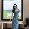Hong Kong style blue background safflower floral dress lace square neck short sleeve high waist meat covering slim and thin retro atmosphere dress