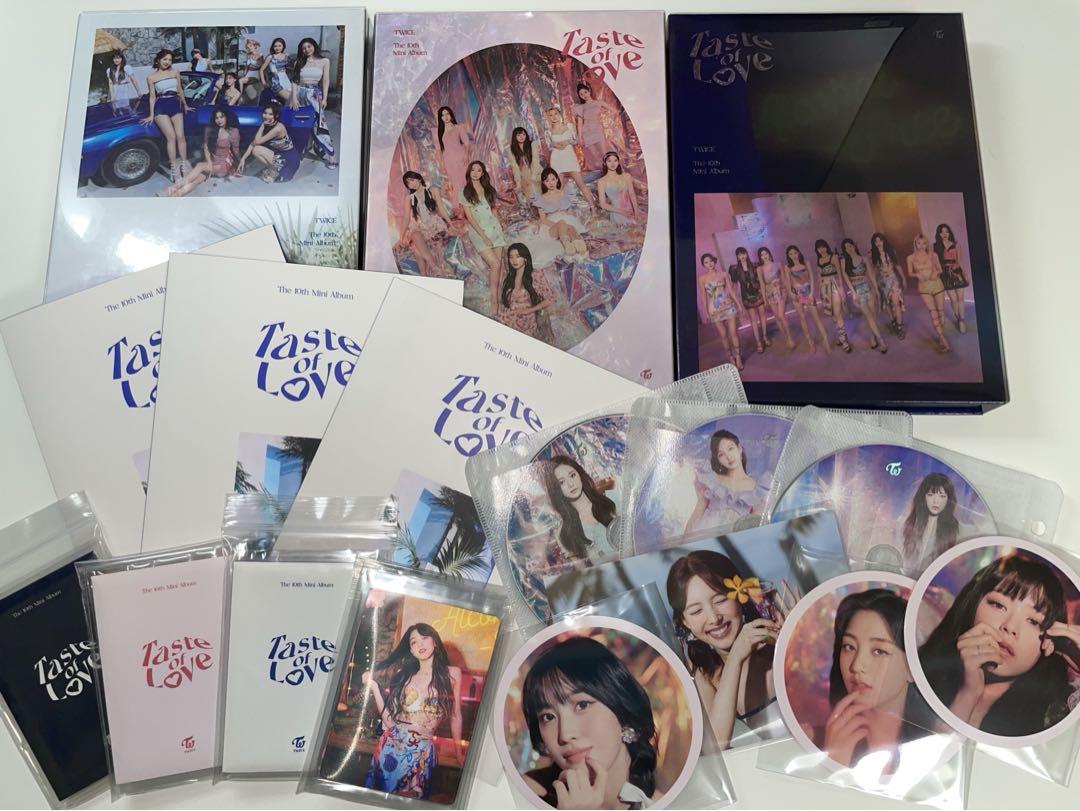 

[USED] TWICE Taste of Love trading card coaster