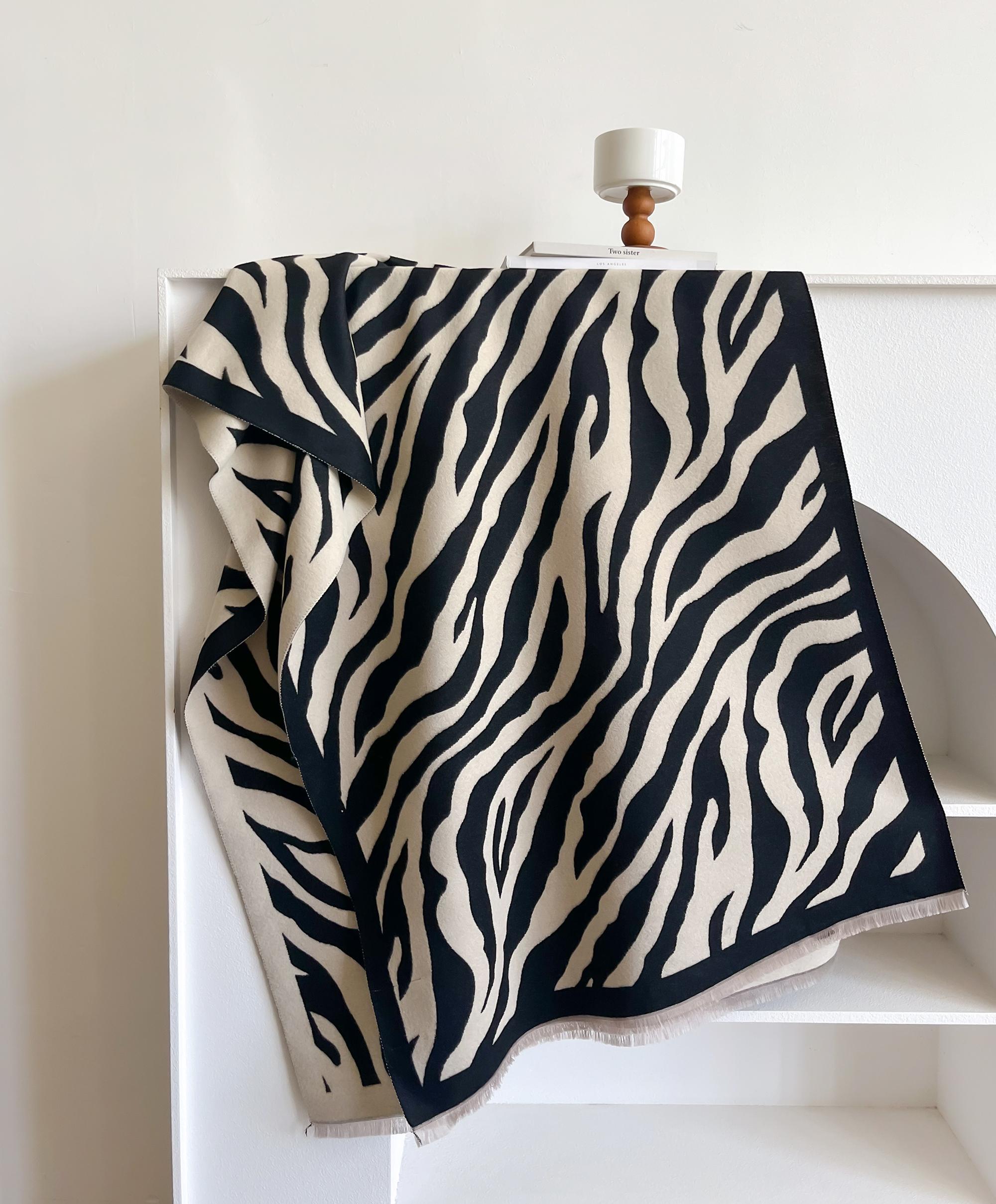 

Элегантные женские шарфы из пашмины с бахромой, зимние теплые модные бренды, дизайнерские кашемировые двухсторонние шарфы, одеяла, шали