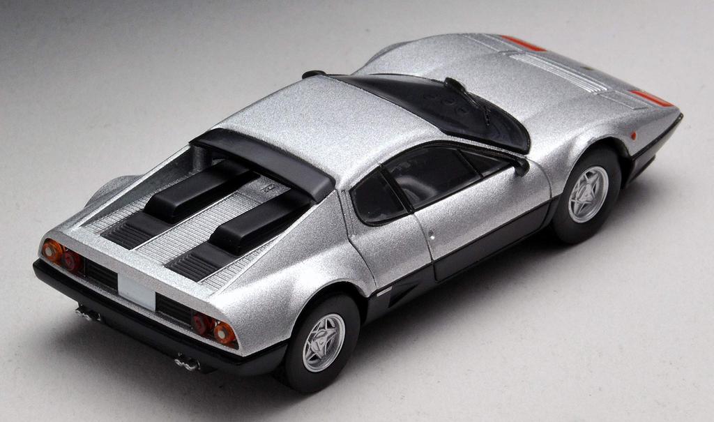 Tomica Limited Vintage Neo Ferrari BB512 Silver Finished Model 1/64 TLV-NEO