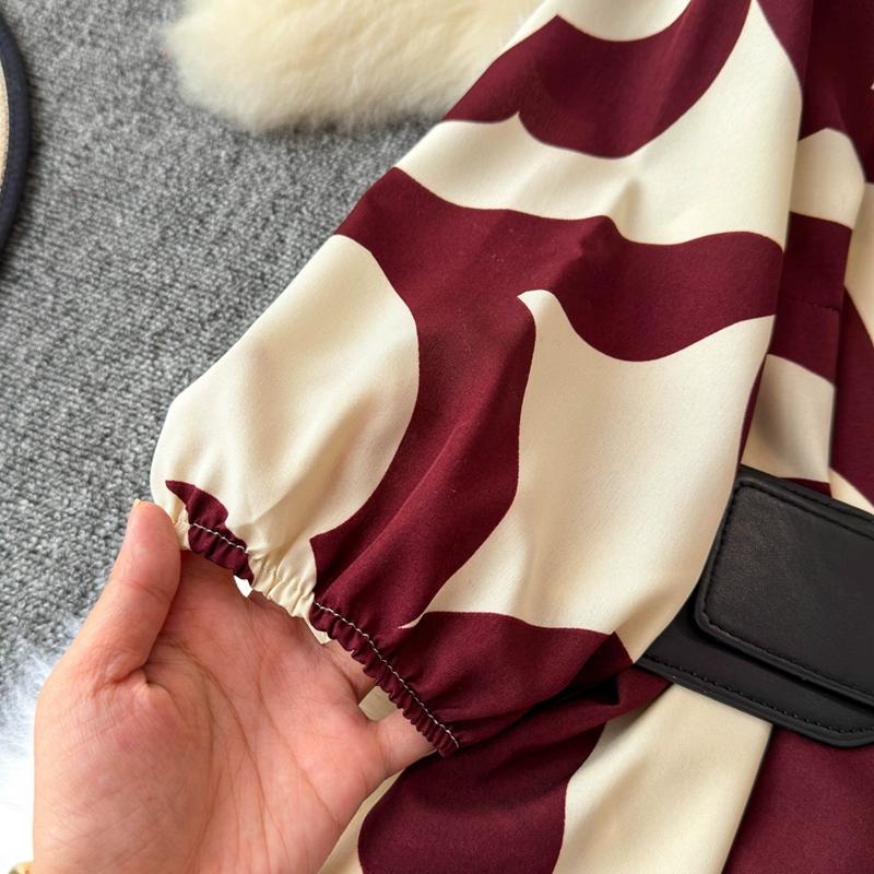 Stil franțuzesc, vară lungă, îmbrăcăminte nouă pentru femei, textura de înaltă calitate, rochie rafinată cu decolteu în V