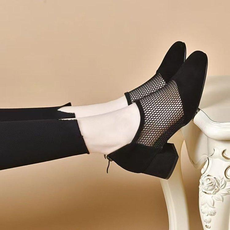 2025 new spring and summer women's shoes mesh hollowed out thick heel sandals breathable mother sandals medium heel women's mesh single shoes