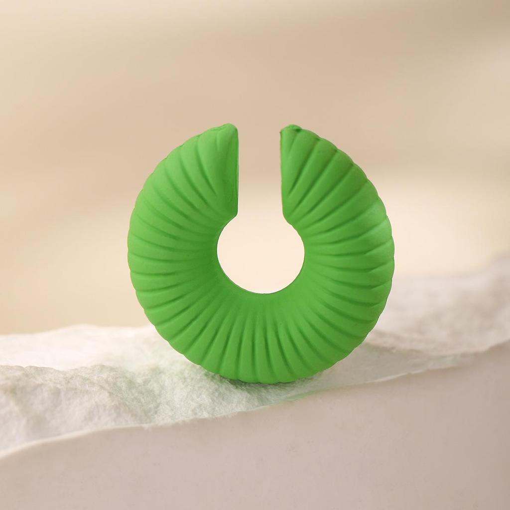 Colorful Ribbed Striped Non-Piercing Single Ear Clip Circle Stud for Women