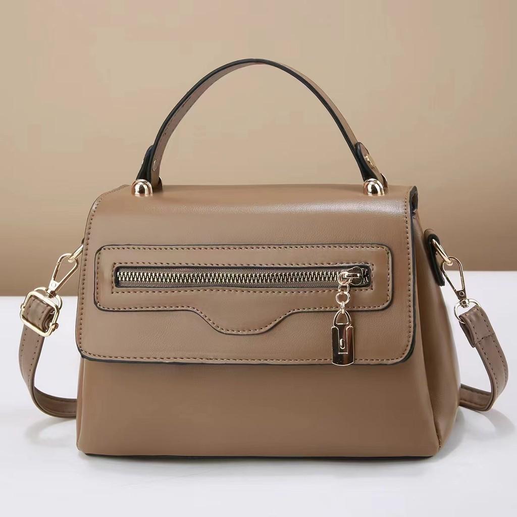 Trendy Modern Patchwork Zipper Handbag Spacious Pu Sling Bag For Women In Various Colors