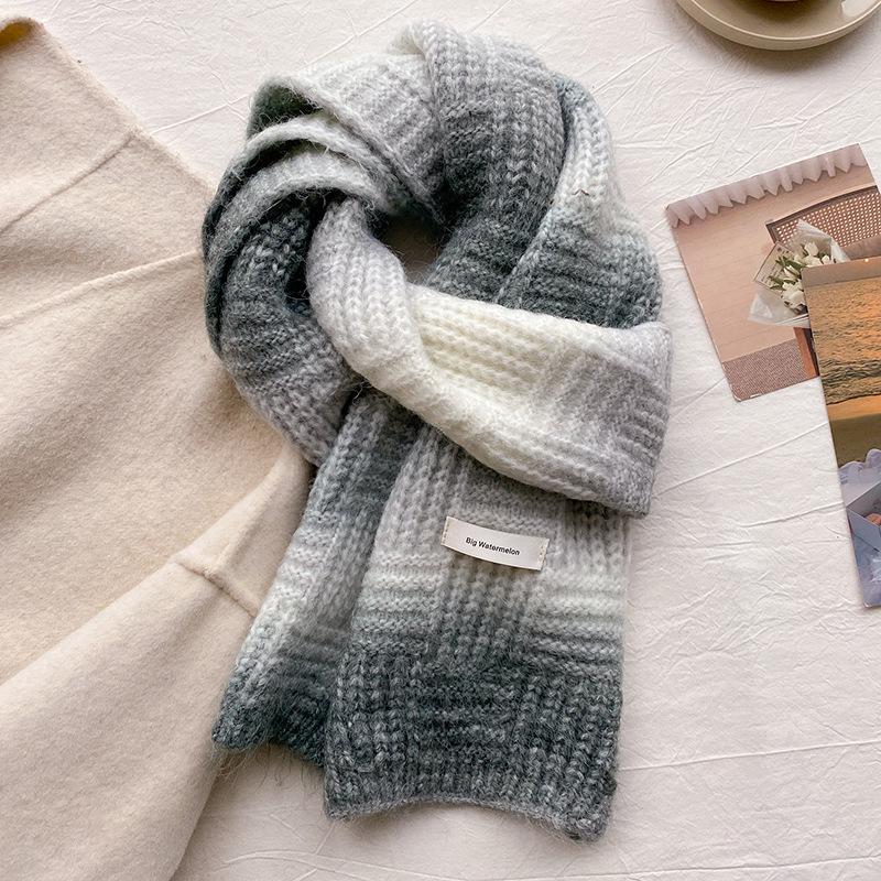 Containing wool gradual change age-reducing girl wind new scarf women's winter versatile knitted wool scarf men