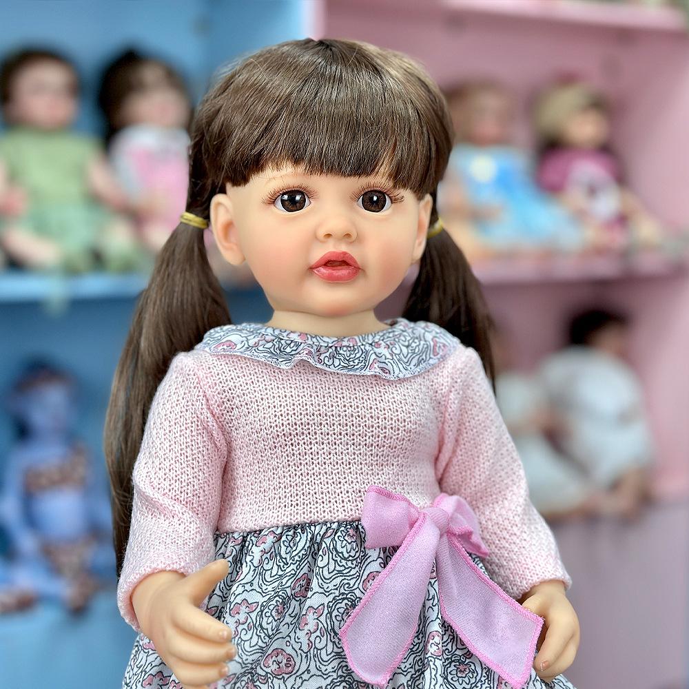 55CM Zmywalna, realistyczna, miękka, ręcznie malowana lalka symulacyjna Baby Reborn. Dzieci towarzyszą lalce do zabawy