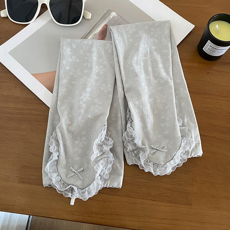Lace-trimmed Pink Loose-fitting Sun Protection Sleeves for Women, Summer UV Protection, Breathable, Suitable for Cycling and Driving, Trendy Ice