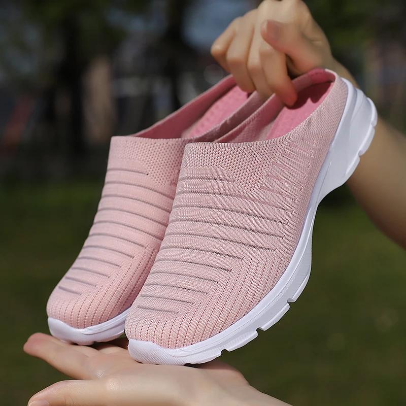 Fashion Men Slippers Summer Mesh Breathable Home Indoor Slippers Men Thick Bottom Slides Couple Walking Shoes Botas Para Hombre Zapatos