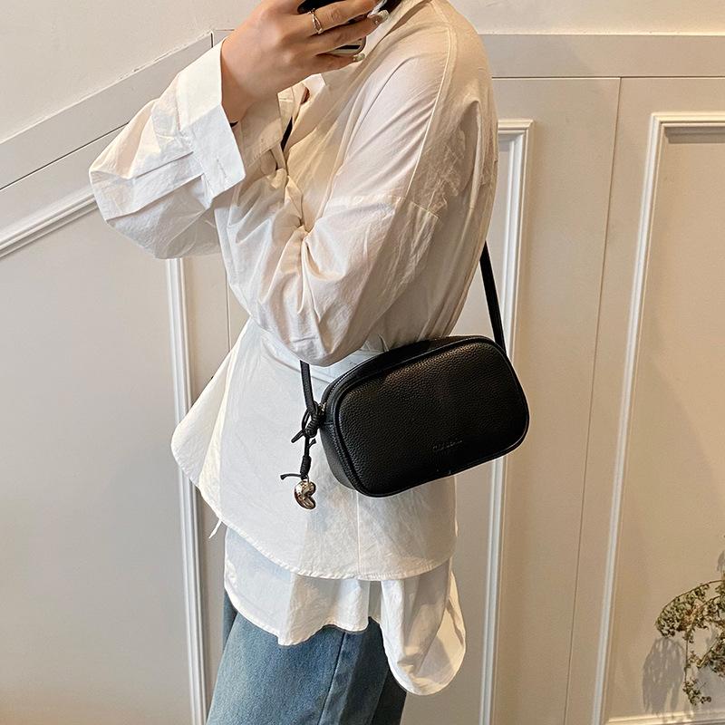 Bag Women's New Versatile Shoulder Messenger Bag