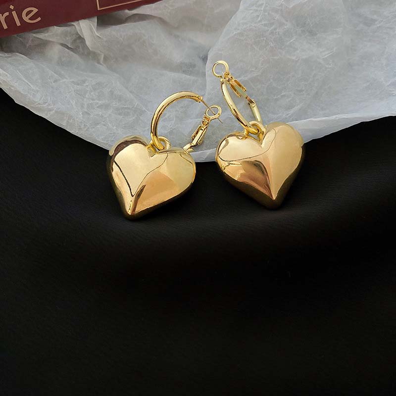 2026 Fashion Silver Color Big Heart Pendant Earrings For Women Exaggerated Metal Geometric Huggie Hoop Earrings Jewelry Gift