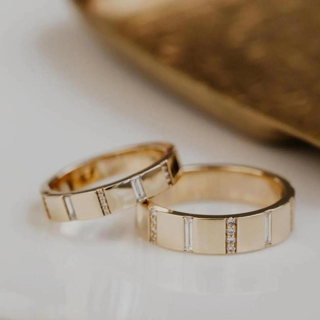 Baguette Cubic Zirconia Full Eternity Vielsesring: Forlovelsesring belagt med gult gull: Minimalistisk brudesmykke gave til kvinner