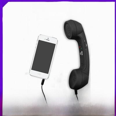 Retro Mobile Phone Handset: Stylish, Innovative Headset Microphone for Pregnant Women