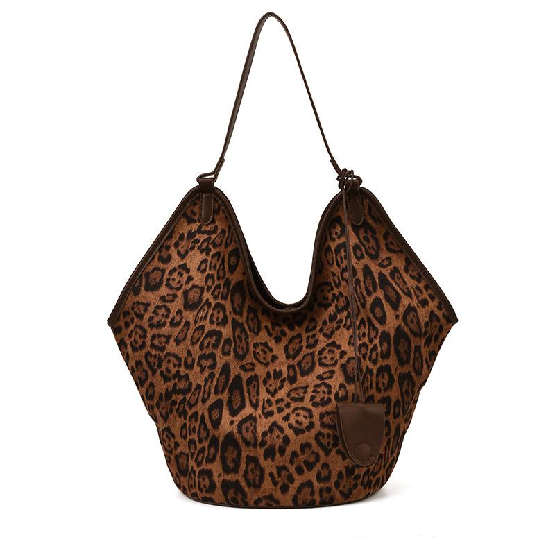 Leopard Print Bag Women's Large Capacity 2025 New Autumn and Winter Leisure Shoulder Mother and Child Bag Versatile Work Commuter Tote Bag
