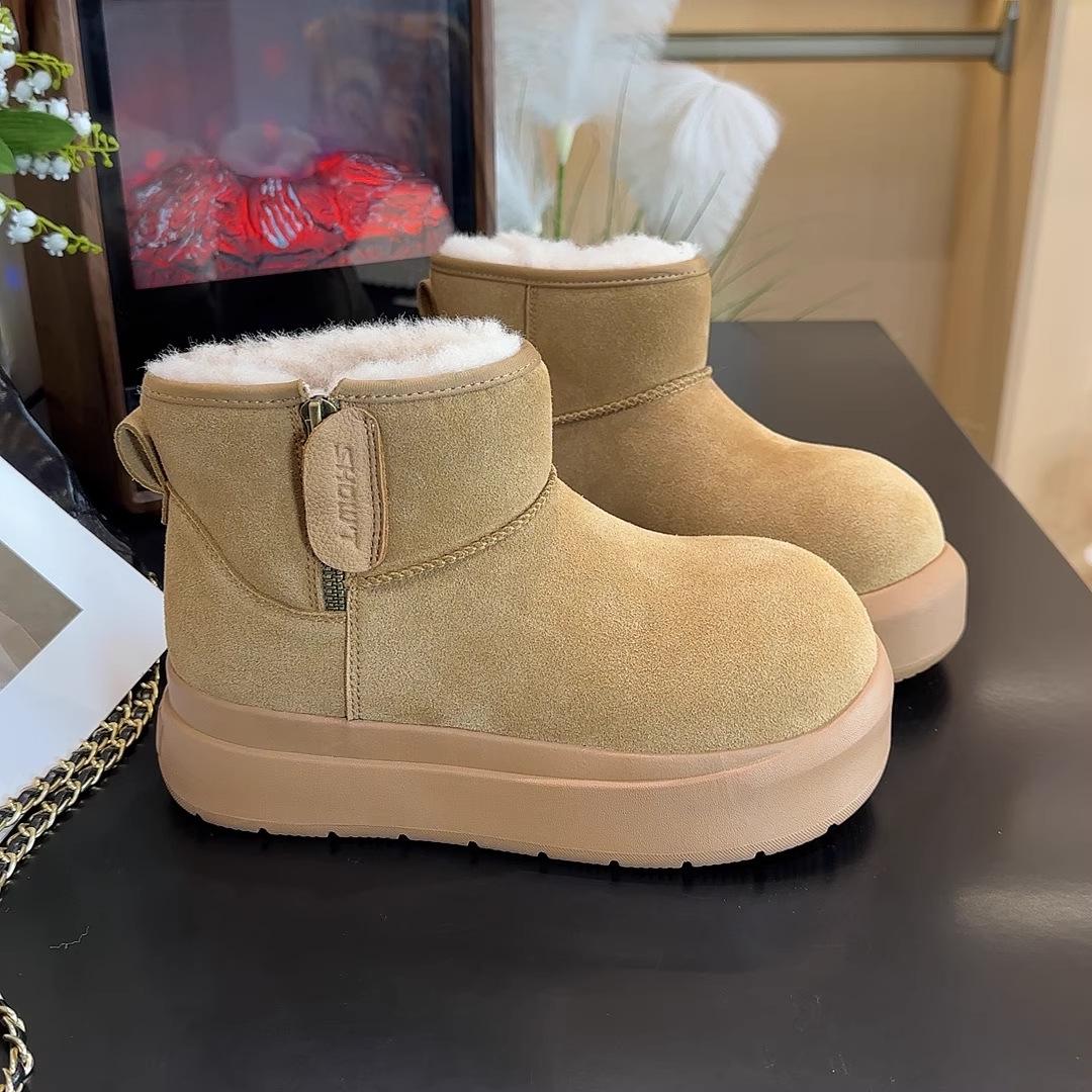 

Кожаные вельветовые зимние сапоги с большой головой 2025 зима новые на толстой подошве большие хлопковые ботинки короткие ботинки теплые Северо-восточные хлопковые сапоги 40 верблюд