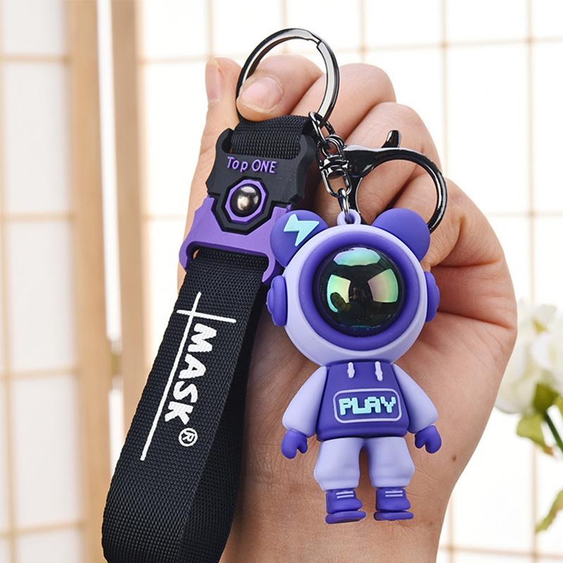 Lightning Key Bear Chain Ring Astronaut Figure Doll Bag Pendant Car Keyholder
