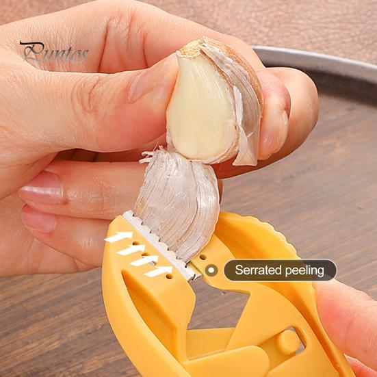 Garlic Peeler Stainless Steel Vegetable Peeler Manual Garlic Peeling Tool with Hanging Hole Kitchen Utensil for Quick Skin Removal