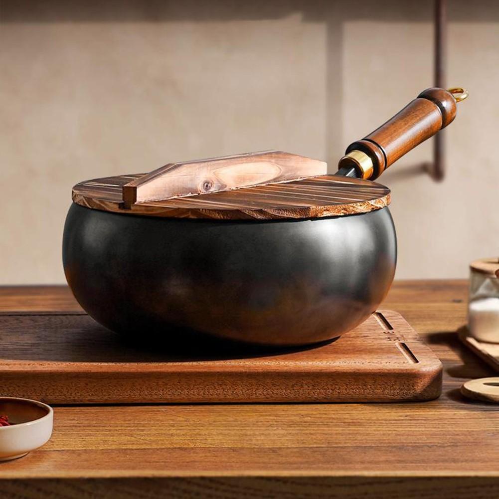 Hand Forged Iron Cookware Excellent Heat Retention for Cooking Results
