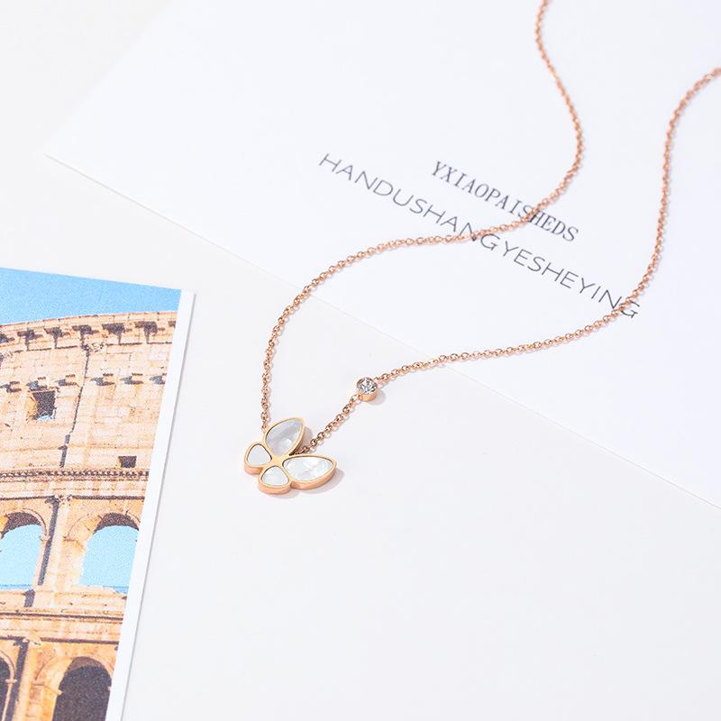 

Колье White Fritillaria Light, роскошное нишевое дизайнерское колье из розового золота